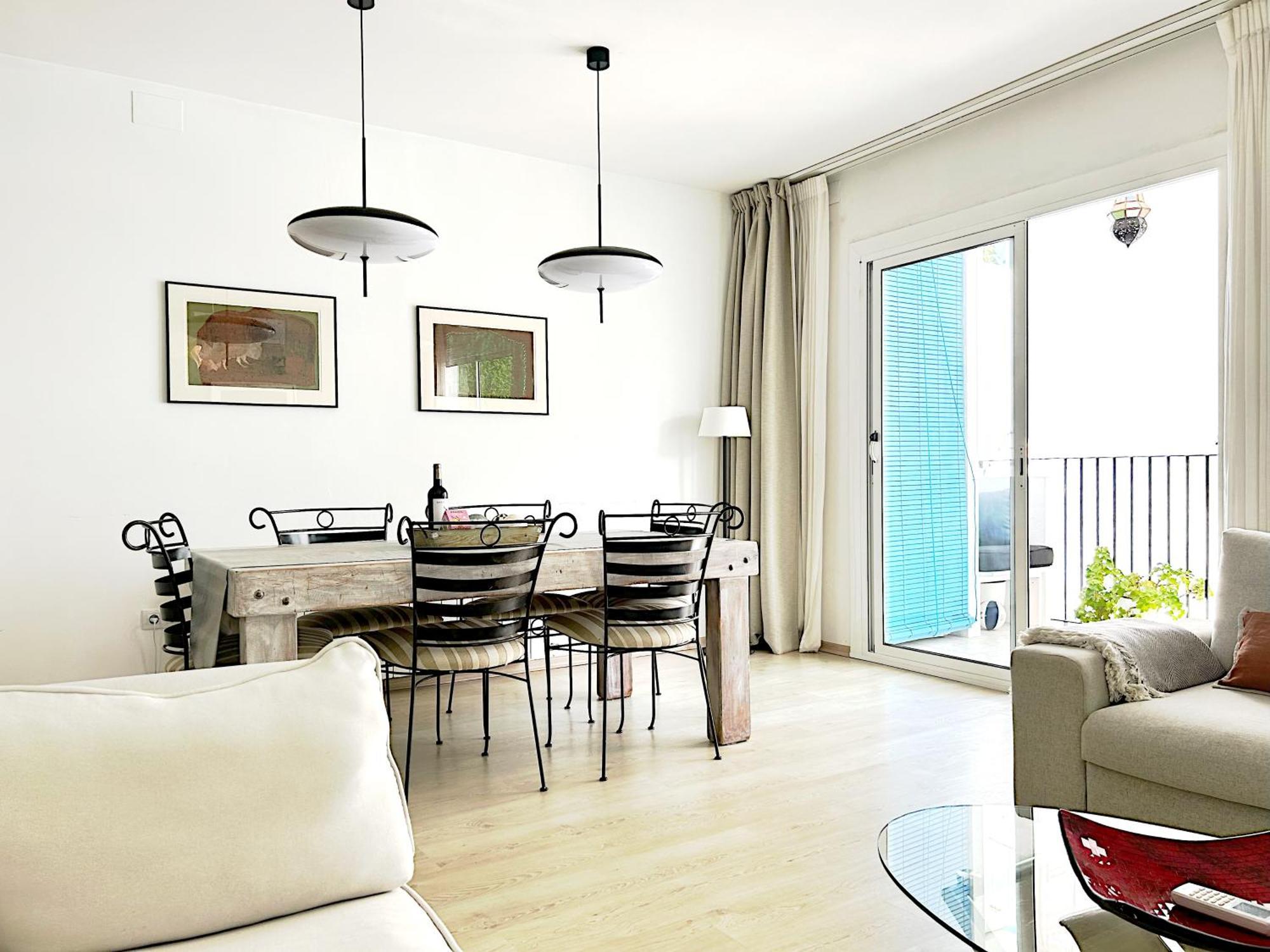 Abbott Apartment - 1 Min From The Beach - 100M2 - Sleeps 8 Sitges Exteriér fotografie