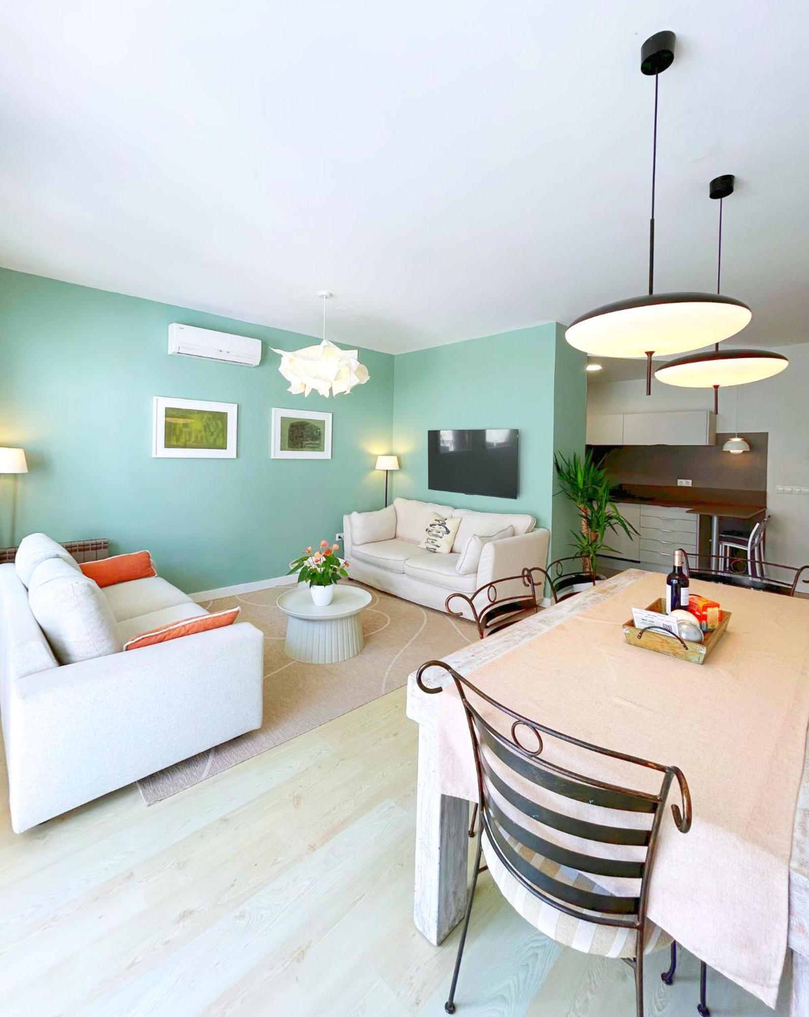 Abbott Apartment - 1 Min From The Beach - 100M2 - Sleeps 8 Sitges Exteriér fotografie