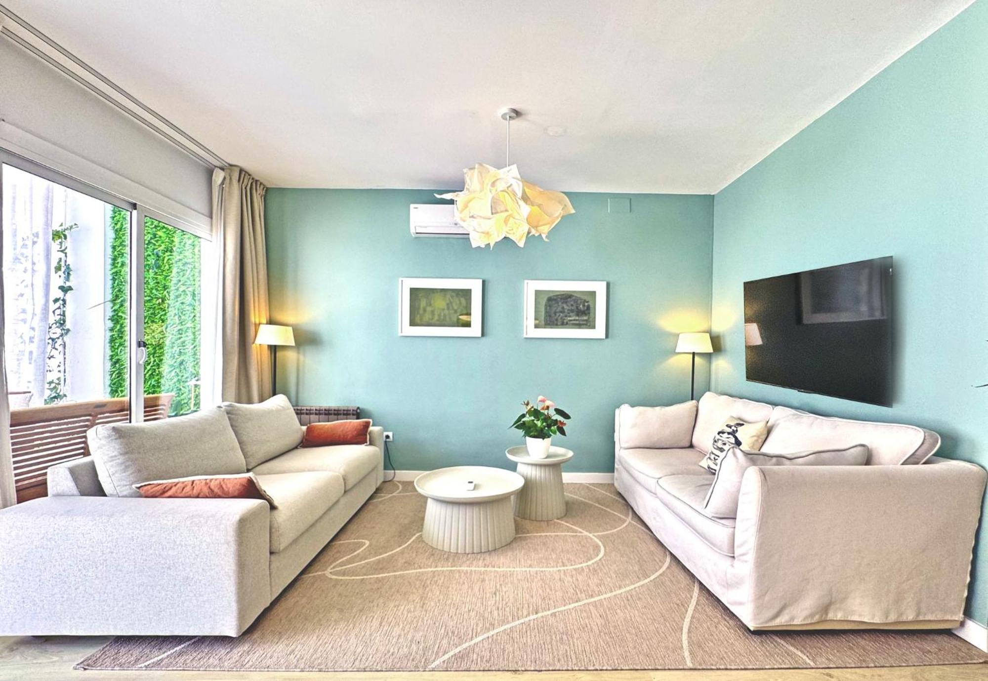 Abbott Apartment - 1 Min From The Beach - 100M2 - Sleeps 8 Sitges Exteriér fotografie